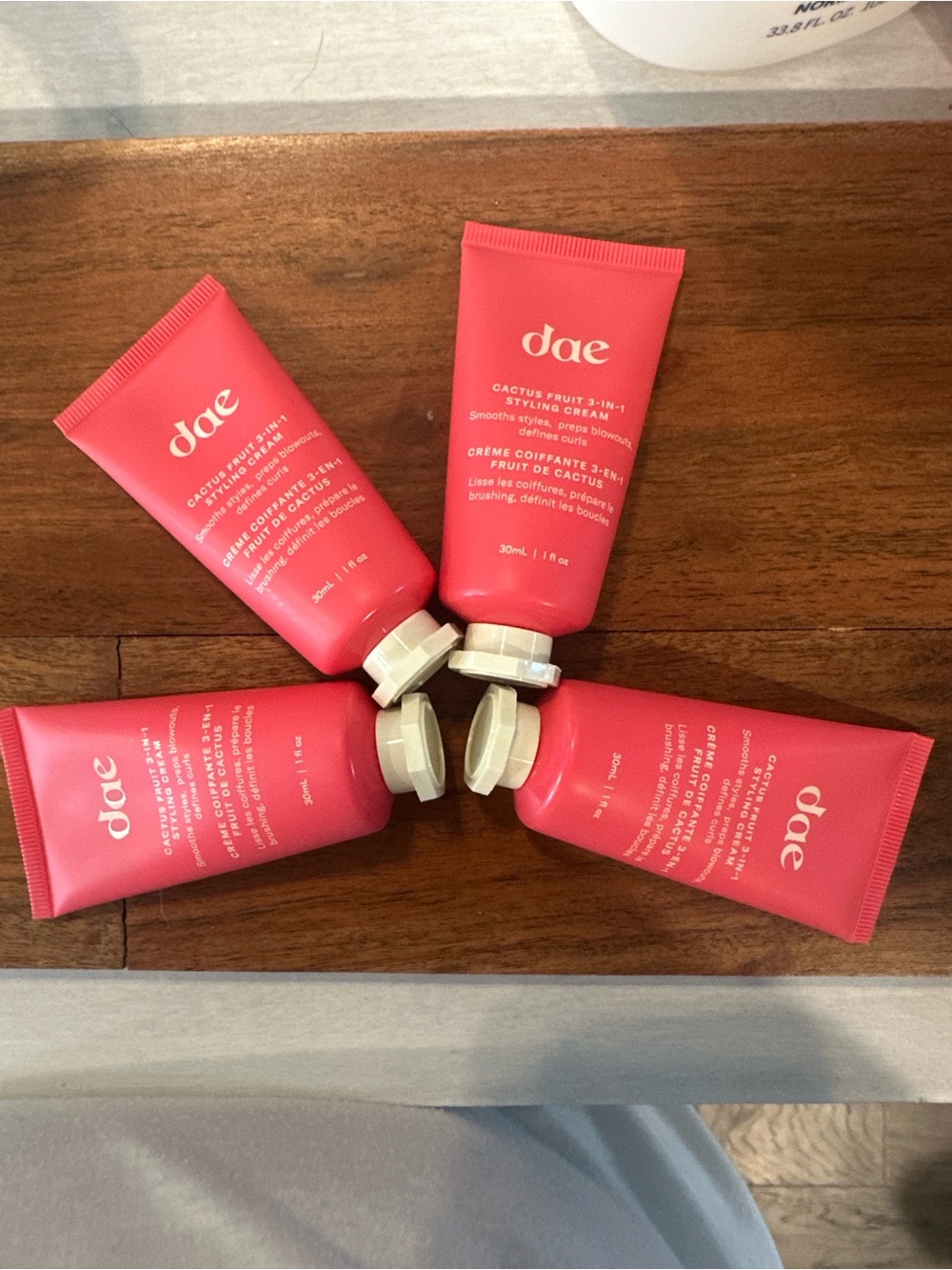 dae Cactus Fruit 3-in-1 Styling Cream mini - Pink